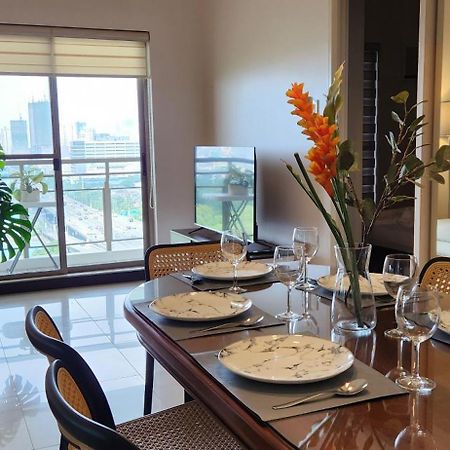 Casa Antonio At Fairway Terraces Family Penthouse 2Br Wi-Fi Nr Golf, Airport, Fort Bgc Manila Bagian luar foto