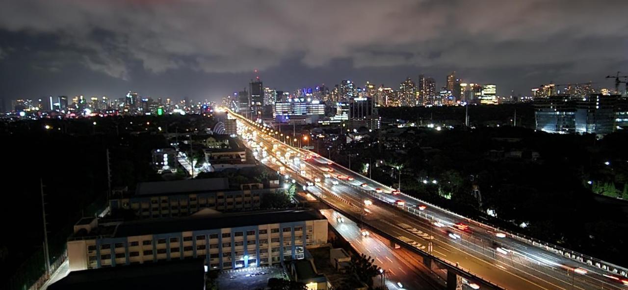 Casa Antonio At Fairway Terraces Family Penthouse 2Br Wi-Fi Nr Golf, Airport, Fort Bgc Manila Bagian luar foto